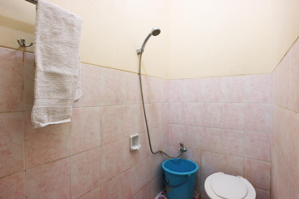 Hotel Keluarga Djagalan Raya 泗水 外观 照片
